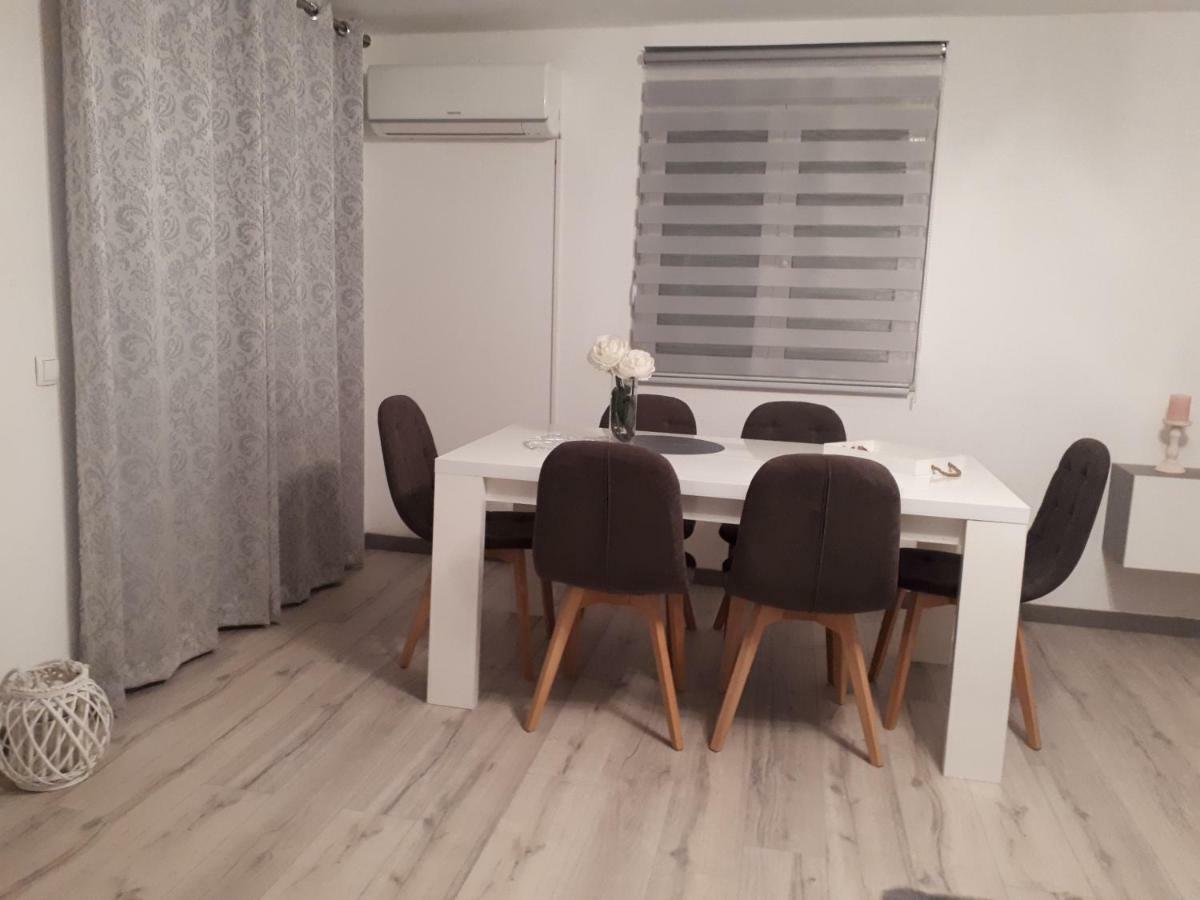 Apartment Jole 1 Trogir Exterior photo